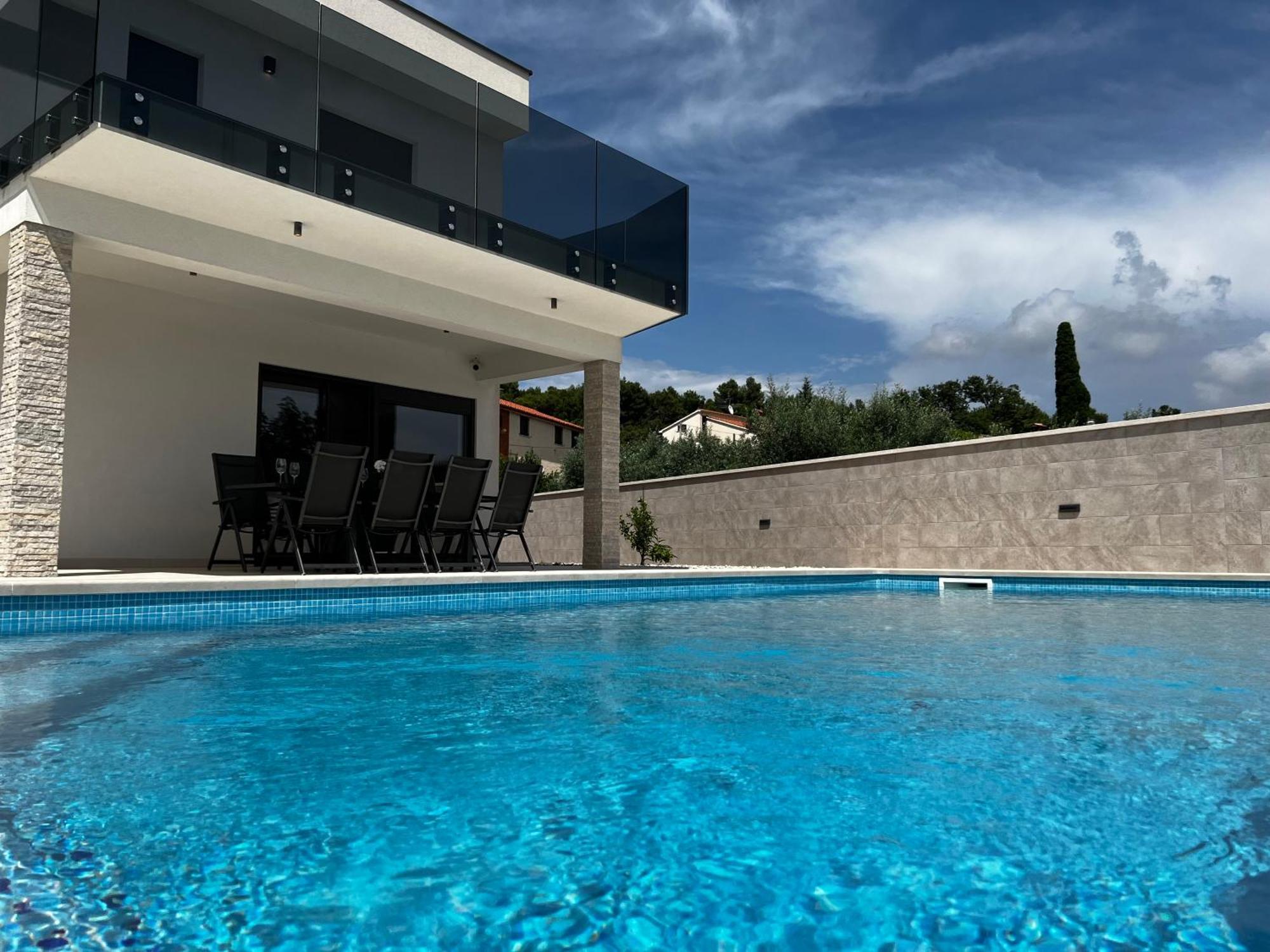 Villa Mare - Modern Villa With Swimming Pool And Jacuzzi PUY 외부 사진